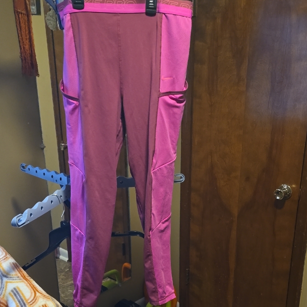Nike Maroon Leggings